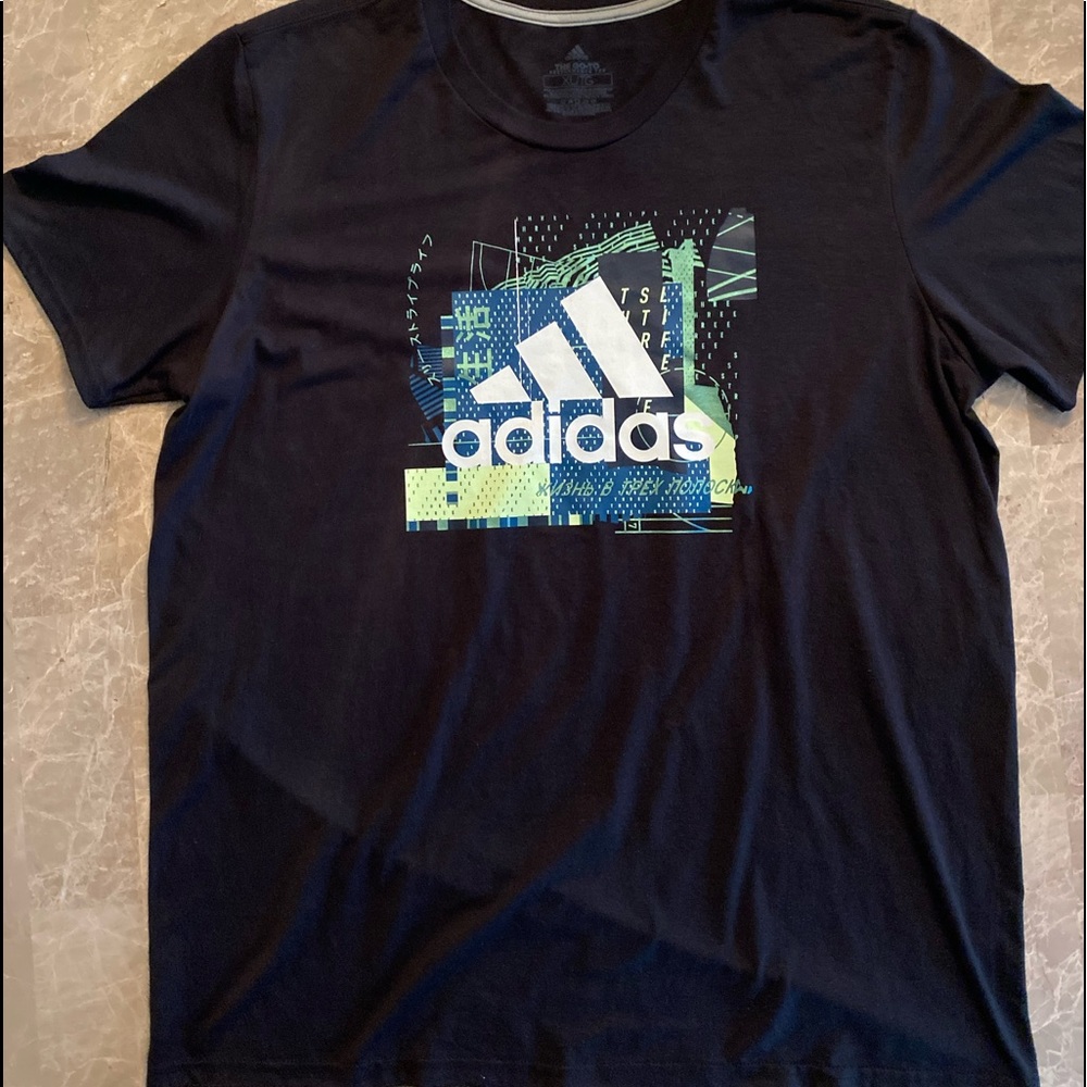 Men’s Adidas Tee BRAND NEW